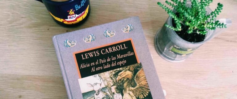 Resumen de alicia en el país de las maravillas libro